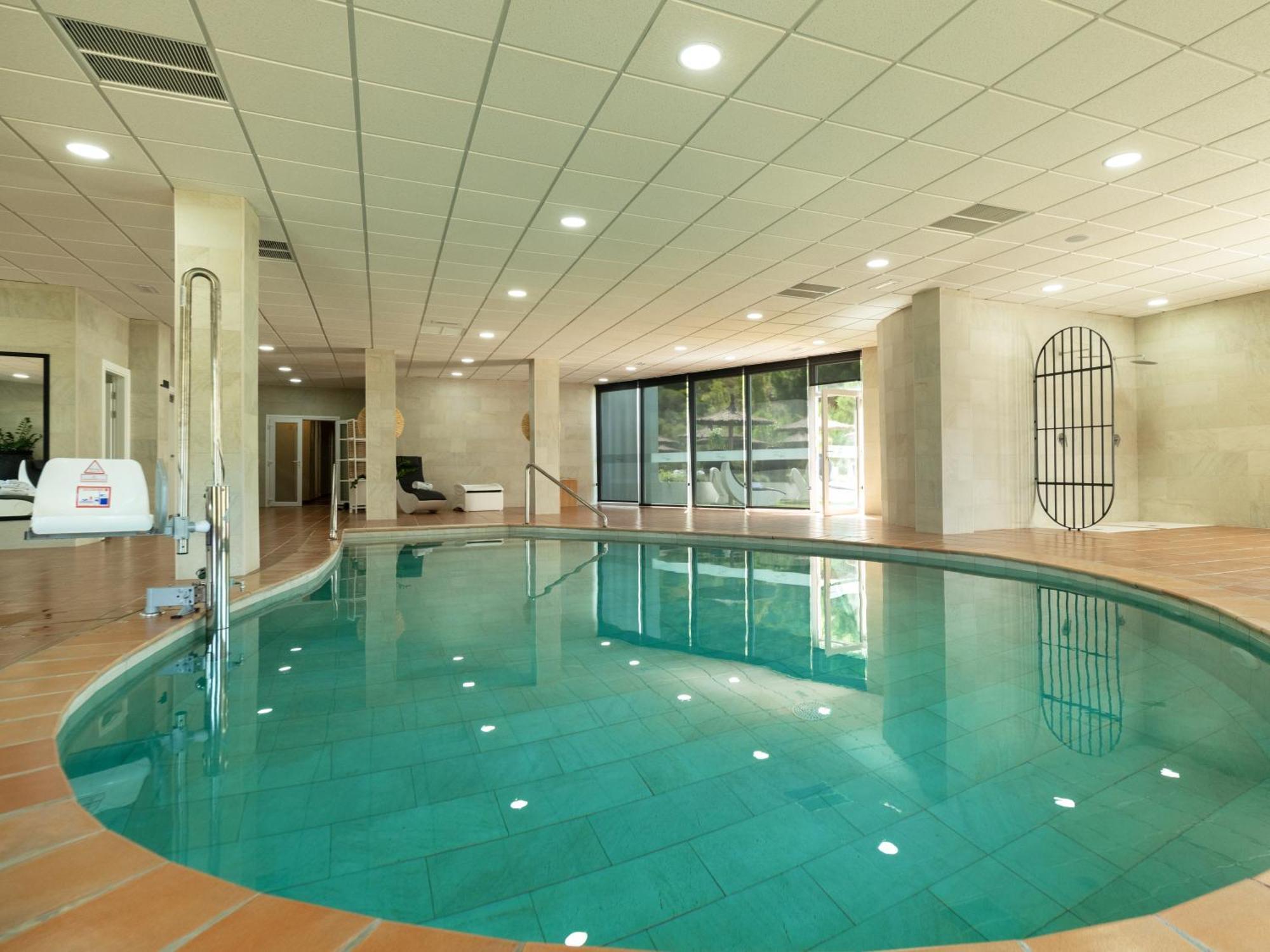 Hotel Altos De 이스탄 외부 사진